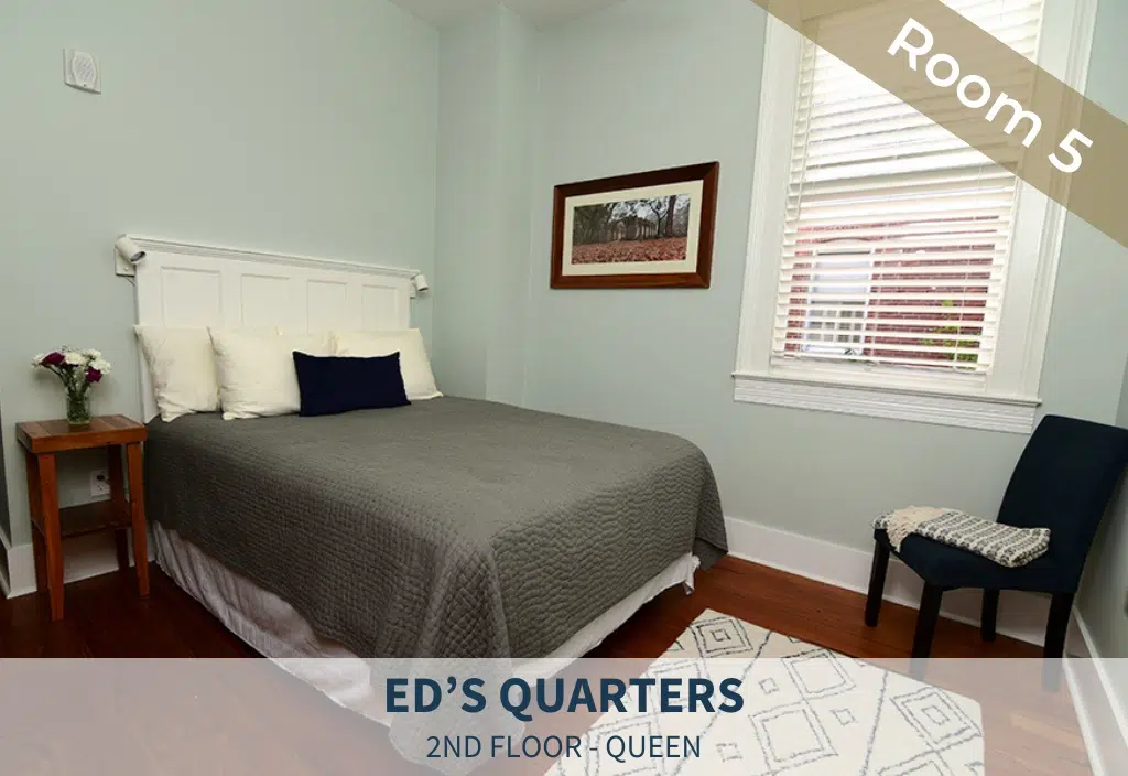 Ed's Quarters Room in Beaufort SC Bed and Breakfast